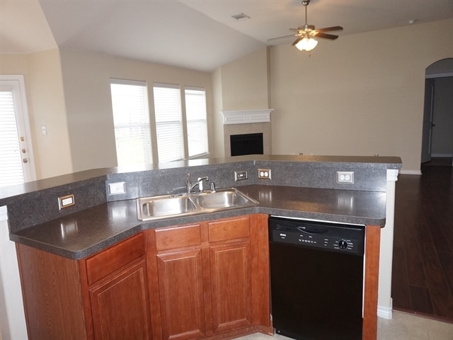 Photo - 1708 Griffin Ln