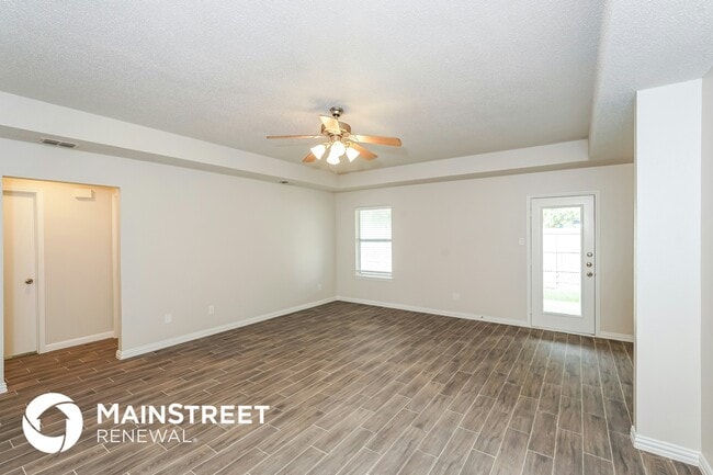 Photo - 1212 Beechwood Ln