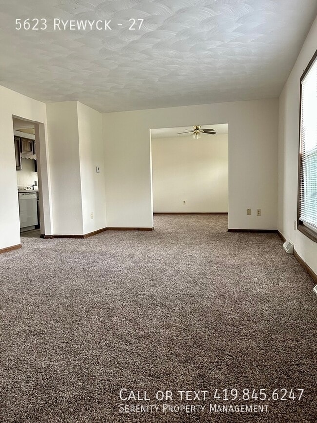 Building Photo - 5623 Ryewyck-27 Unit 27