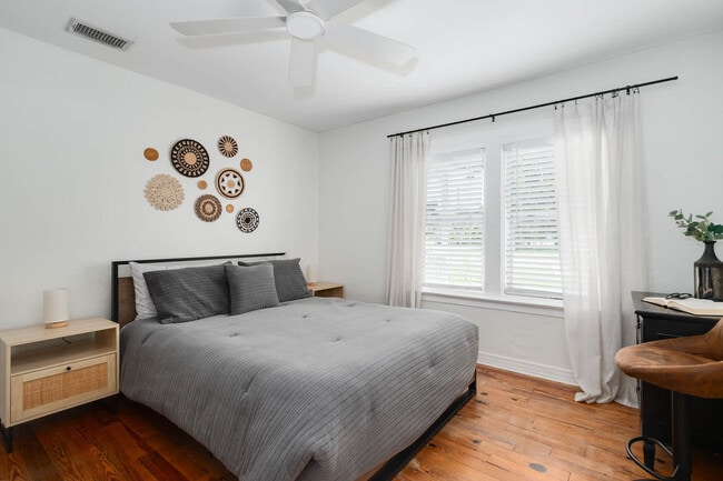 Photo - 1307 Formosa Ave Unidad ID1250011P