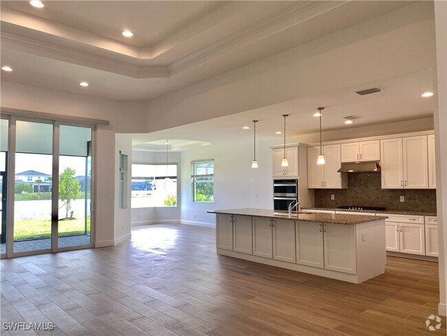Building Photo - 9046 Montserrat Dr Rental