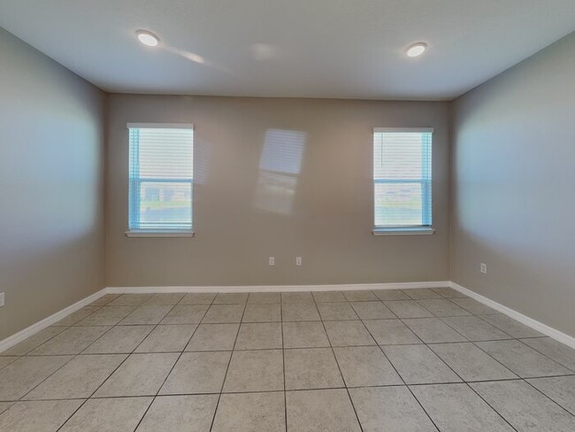 Photo - 1150 Lone Palm Wy