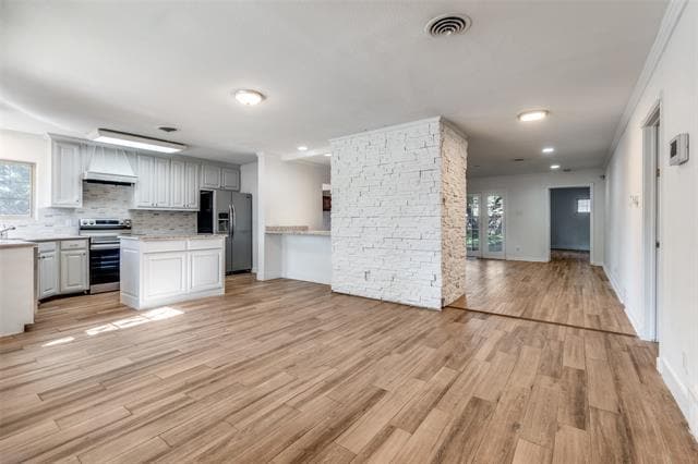 Photo - 4084 Purdue Ave