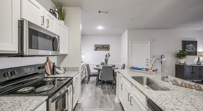 Encuentra tu lugar ideal en The Flats at Sugarland.