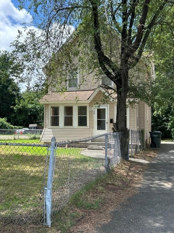Photo - 68 Benton St House