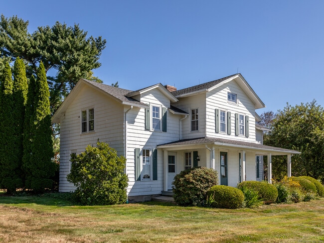 Photo - 510 Good Hill Rd