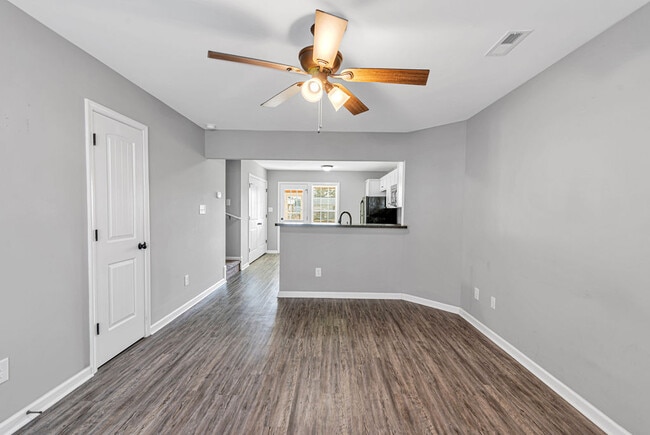 Photo - 129 Cornerstone Dr