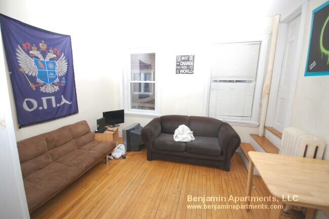 Photo - 322 Saint Paul St Unit 2