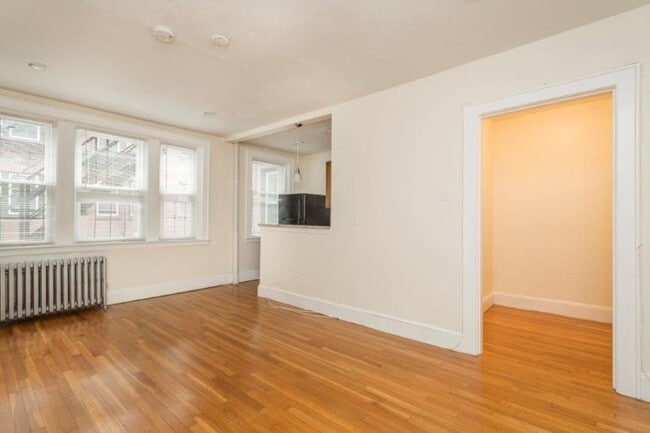 Photo - bedroom in Somerville MA 02143