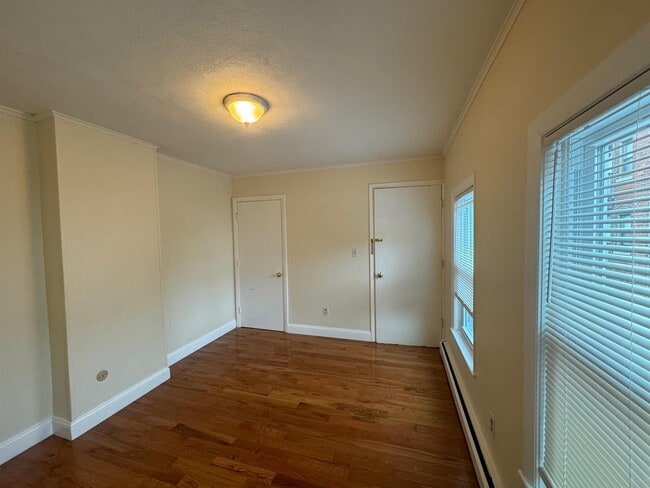 Photo - 213 Beacon St Unit 4