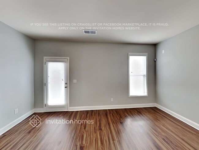 Photo - 349 Wood Point Way