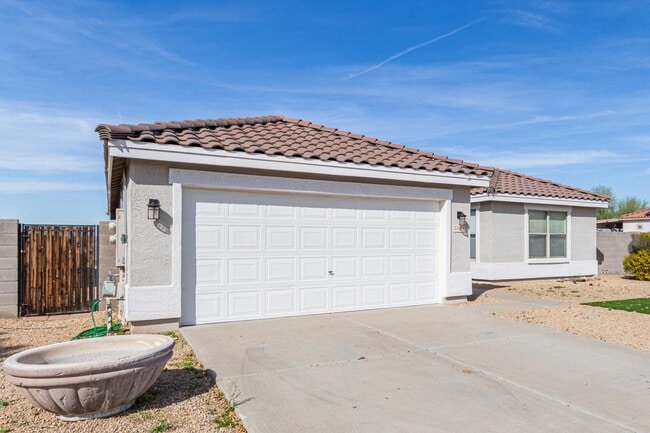 Photo - 23074 N 106th Ln