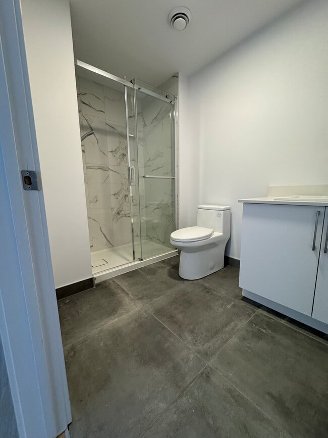 Photo - 88 Rue Jean-Talon E