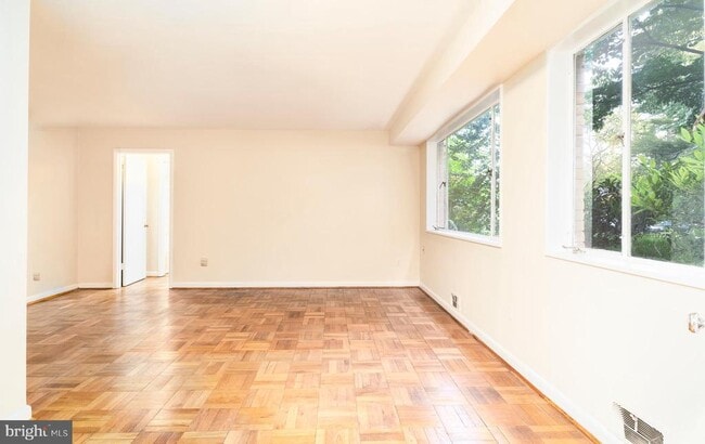 Photo - 10500 Montrose Ave Apartment Unit M4