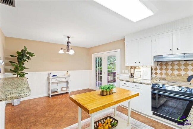 Photo - 201 Marvin Blvd