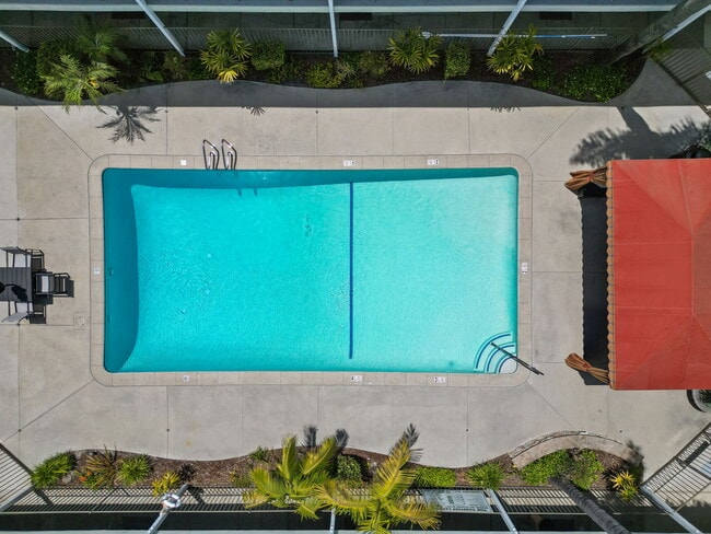 Tahitian Apartments