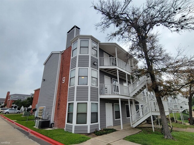 1 br, 1 bath Condo - 4441 Old College Rd A... - 1 br, 1 bath Condo - 4441 Old College Rd A... Unit Apt 9301