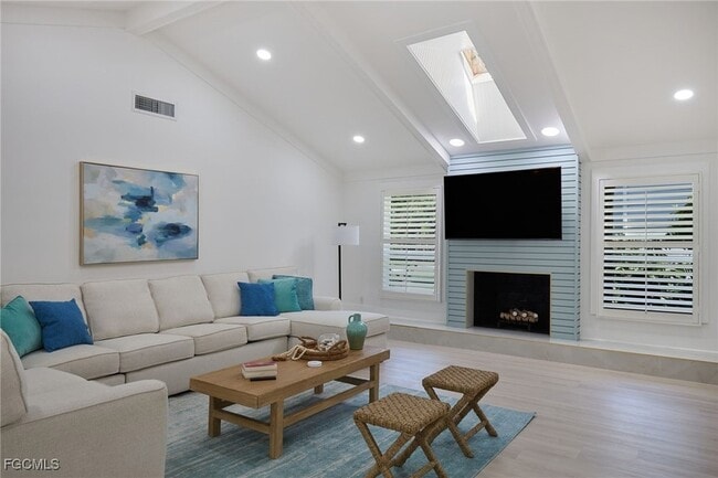 Photo - 1224 Kittiwake Cir