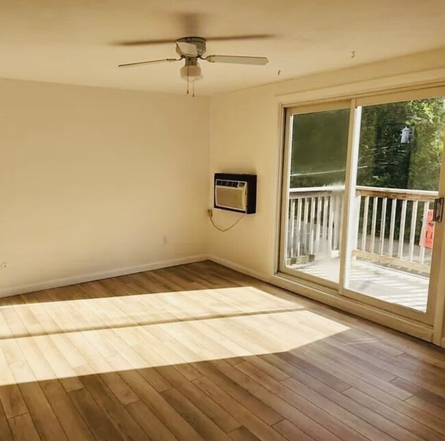 Photo - 44 Burnap Rd Unit 6