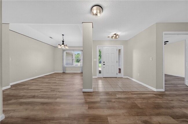 Photo - 903 Tyra Ln