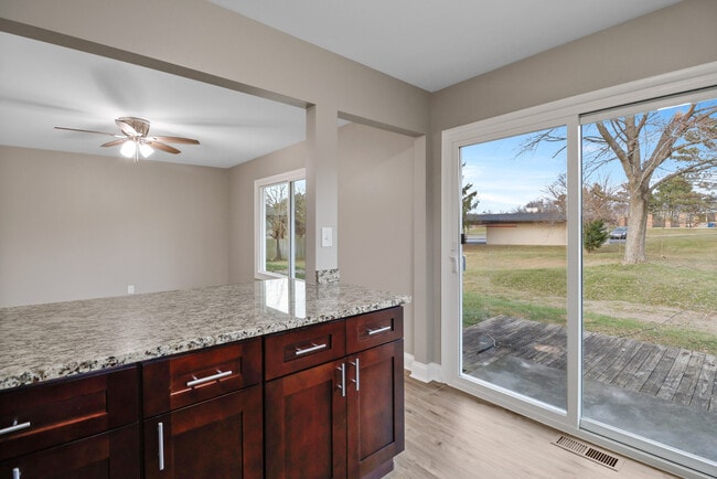 Photo - 456 Fairway Dr Unit 456 Fairway