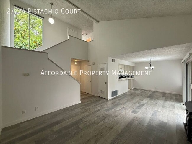 Photo - 27774 Pistachio Ct