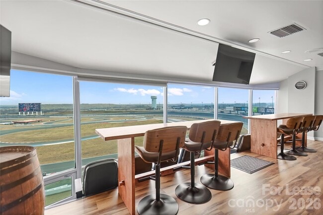 Photo - 4721 Morehead Rd Unit 205