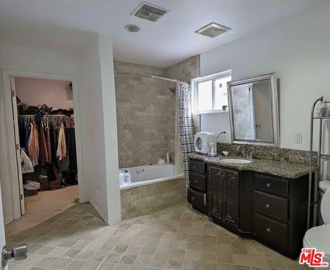 Photo - 2317 S Harcourt Ave