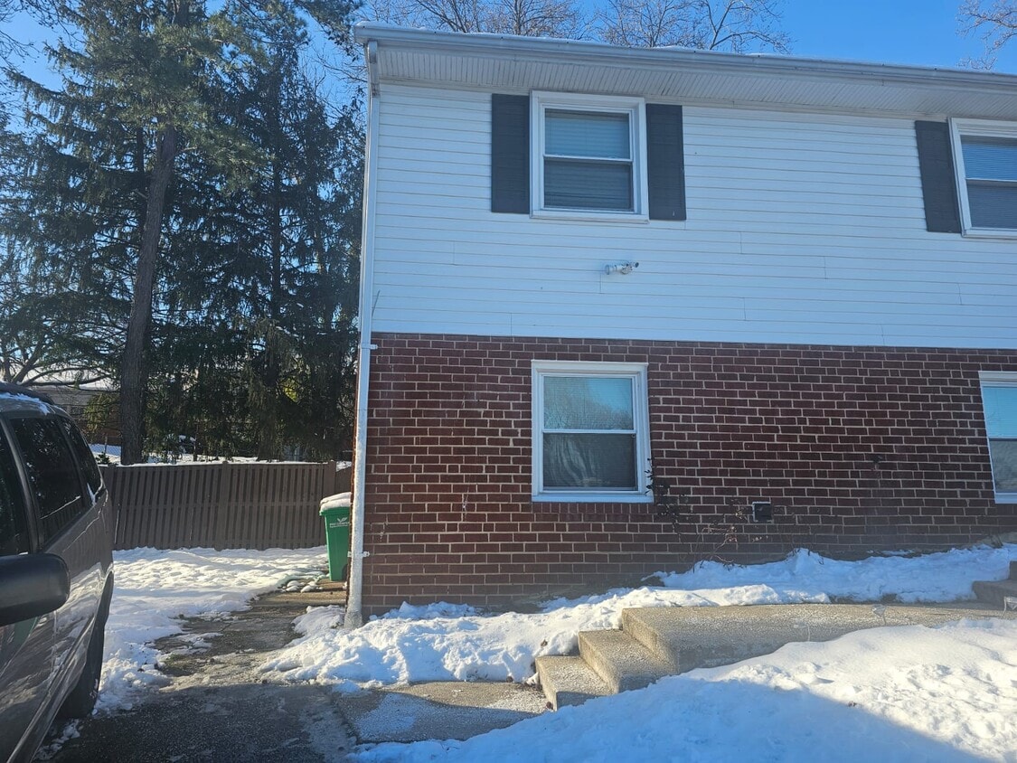 Photo - 10800 Joyceton Ct (Upper Marlboro, MD)