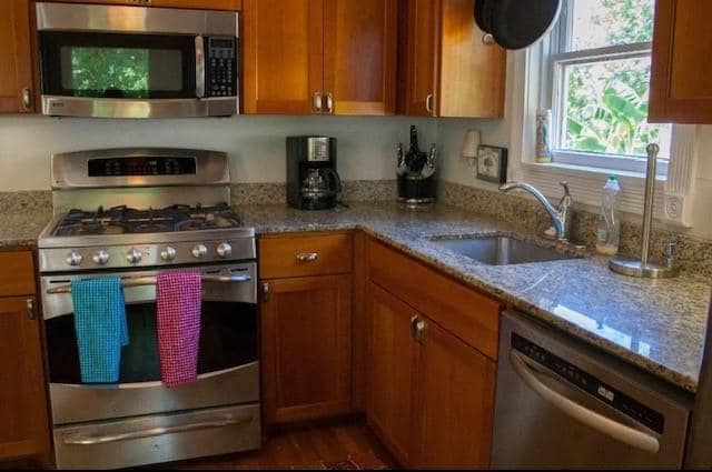 Photo - 4515 Shoalwood Ave