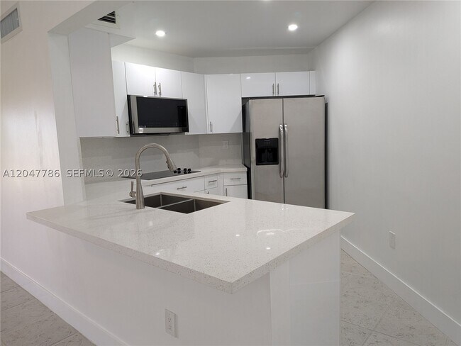 Photo - 10237 NW 9th St Cir Unit 202-4