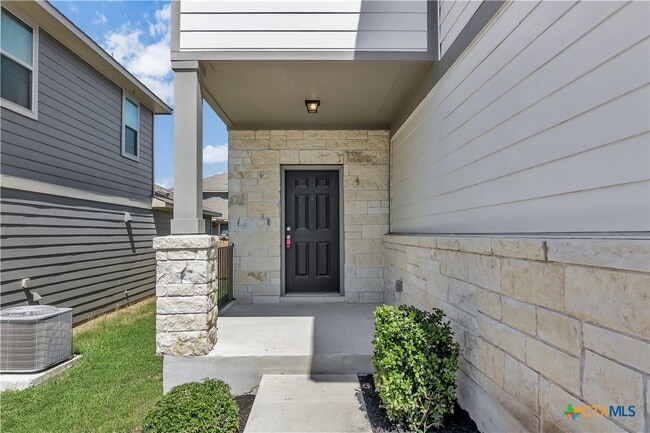 128 Old Stagecoach Rd
