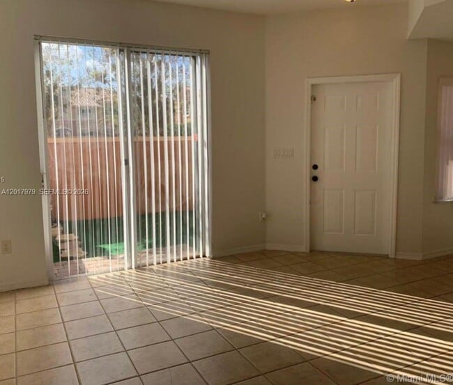 Photo - 772 SW 106th Ave Unit 1910