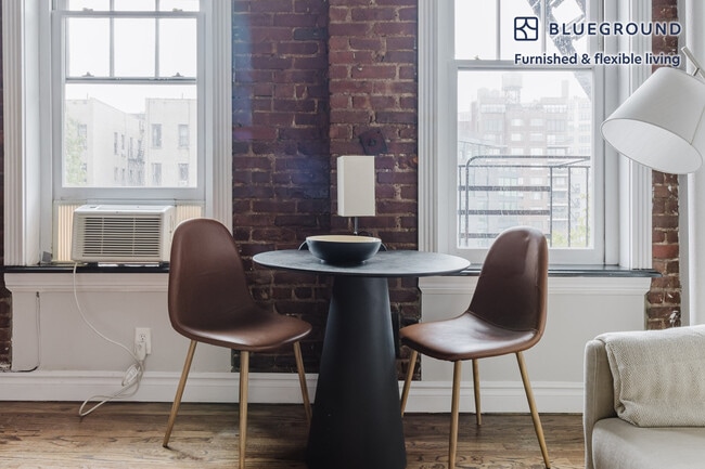 Photo - 51 Leroy St Unit FL4-ID1562