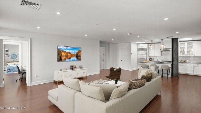 Photo - 409 Greenwich Ave Unit A