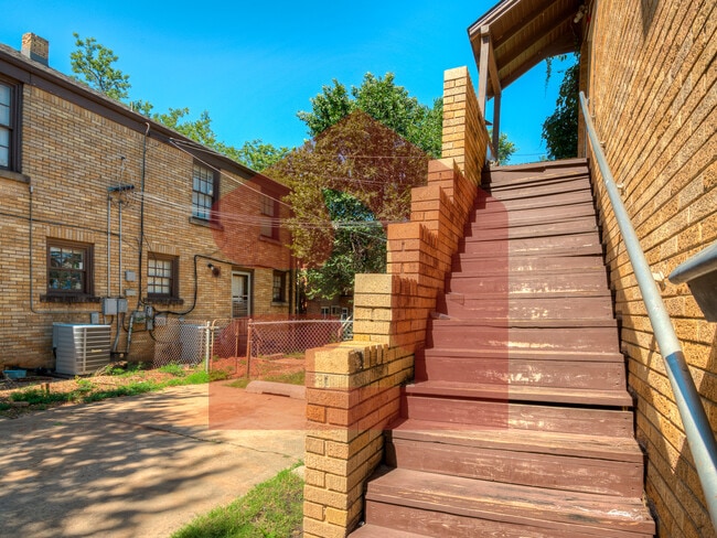 Photo - 2309 1/2 N Florida Ave Unit 2309 1/2 N. Florida