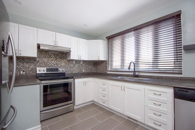 Photo - 94 Emperor St