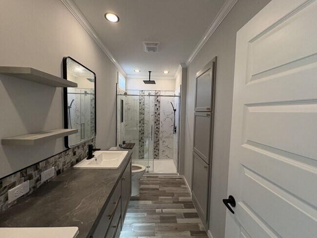 Photo - 19152 Meadowbrook Ct