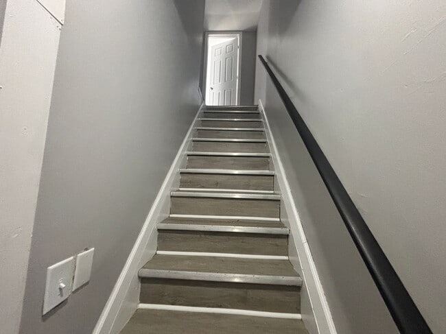 Photo - 15525 LaSalle St