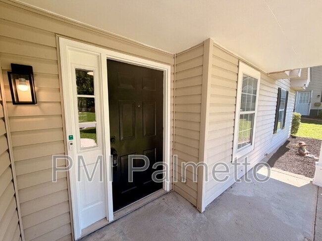 Photo - 22 Sweet Thorne Cir