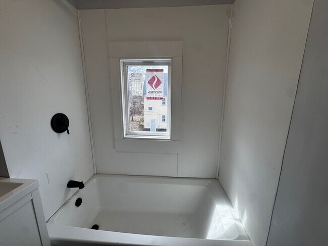 Photo - 11702 Tuscora Ave Unit Dn