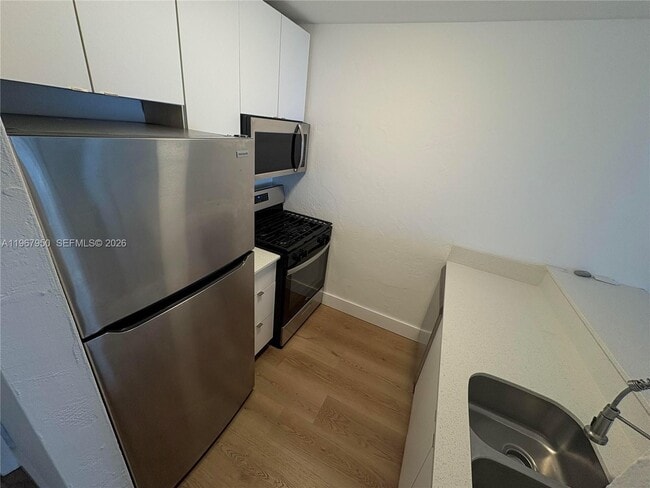 Photo - 505 NE 30th St Unit 505