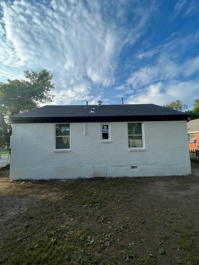 Photo - 1377 Lyceum Rd