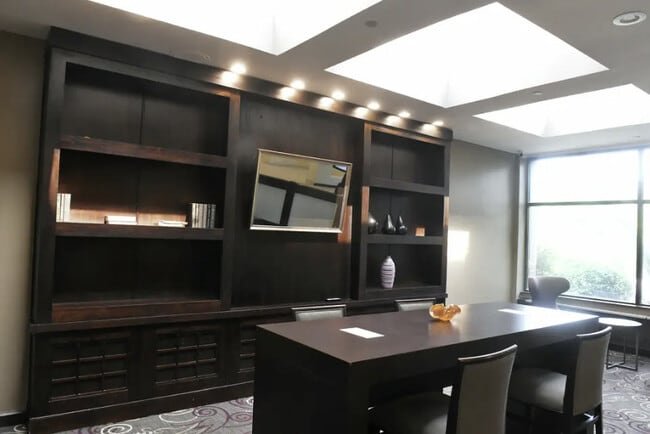 Café surrealista - Innovation Studios