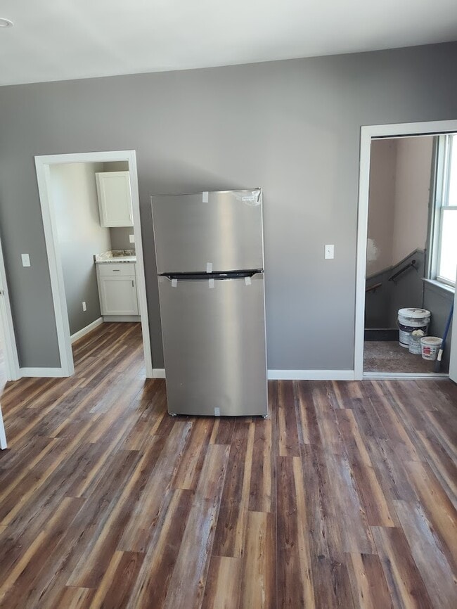 Brand New - 951 Maple Street Unit Maple 3rd Floor