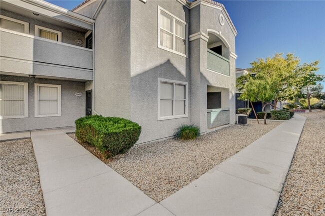 Photo - 6955 N Durango Dr Unit 1060