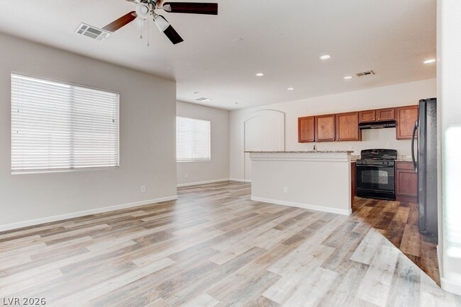 Photo - 1133 Via Rocca