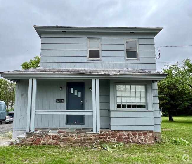 Building Photo - 270 East St Rental