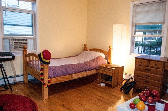 Photo - 40 Plymouth St Unit 1