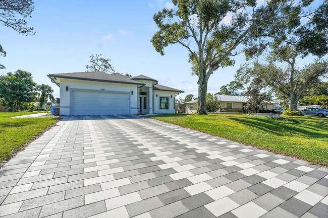 Photo - 6607 Deland Ave